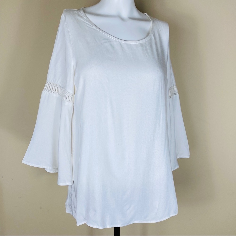Pleione Women’s Bell Sleeves Top